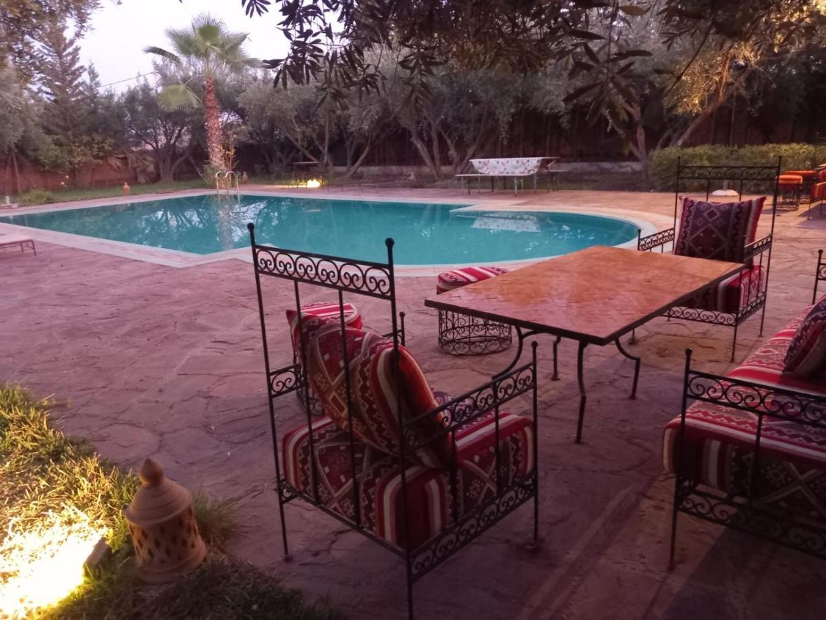 Riad Sidi Hicham Ouled Bouzid Luaran gambar