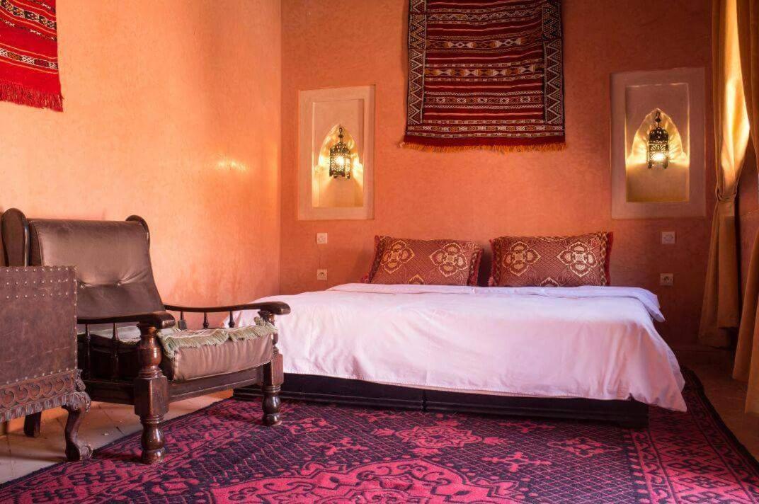 Riad Sidi Hicham Ouled Bouzid Luaran gambar